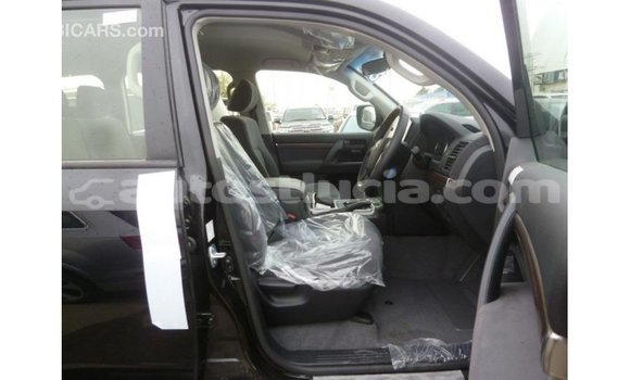 Buy Import Toyota Land Cruiser Black Car in Import - Dubai in Anse-la-Raye Buy Import Toyota Land Cruiser Black Car in Import - Dubai in Anse-la-Raye