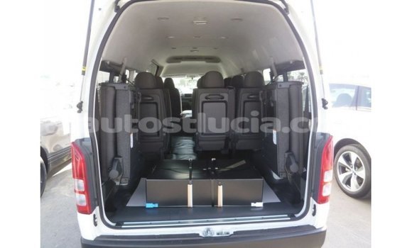Buy Import Toyota Hiace White Car in Import - Dubai in Anse-la-Raye Buy Import Toyota Hiace White Car in Import - Dubai in Anse-la-Raye