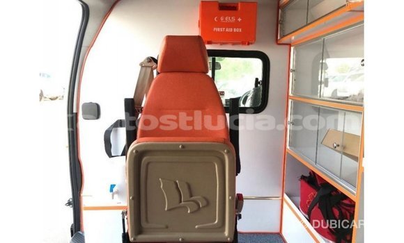 Buy Import Toyota Hiace White Car in Import - Dubai in Anse-la-Raye Buy Import Toyota Hiace White Car in Import - Dubai in Anse-la-Raye