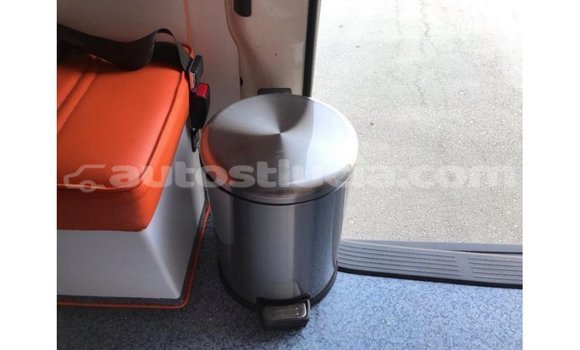 Buy Import Toyota Hiace White Car in Import - Dubai in Anse-la-Raye Buy Import Toyota Hiace White Car in Import - Dubai in Anse-la-Raye