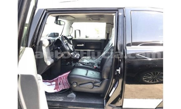 Buy Import Toyota FJ Cruiser Black Car in Import - Dubai in Anse-la-Raye Buy Import Toyota FJ Cruiser Black Car in Import - Dubai in Anse-la-Raye
