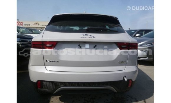 Acheter Import Voiture Jaguar E-Pace Blanc à Import - Dubai, Anse-la-Raye Acheter Import Voiture Jaguar E-Pace Blanc à Import - Dubai, Anse-la-Raye