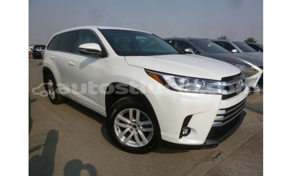 Buy Import Toyota Kluger White Car in Import - Dubai in Anse-la-Raye Buy Import Toyota Kluger White Car in Import - Dubai in Anse-la-Raye
