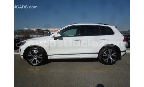 Buy Import Volkswagen Touareg White Car in Import - Dubai in Anse-la-Raye Buy Import Volkswagen Touareg White Car in Import - Dubai in Anse-la-Raye