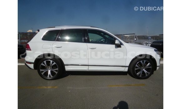 Buy Import Volkswagen Touareg White Car in Import - Dubai in Anse-la-Raye Buy Import Volkswagen Touareg White Car in Import - Dubai in Anse-la-Raye