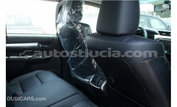 Buy Import Toyota Hilux Other Car in Import - Dubai in Anse-la-Raye Buy Import Toyota Hilux Other Car in Import - Dubai in Anse-la-Raye