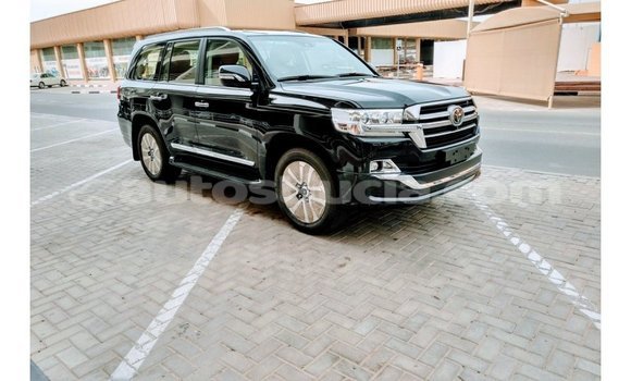 Acheter Import Voiture Toyota Land Cruiser Noir à Import - Dubai, Anse-la-Raye Acheter Import Voiture Toyota Land Cruiser Noir à Import - Dubai, Anse-la-Raye