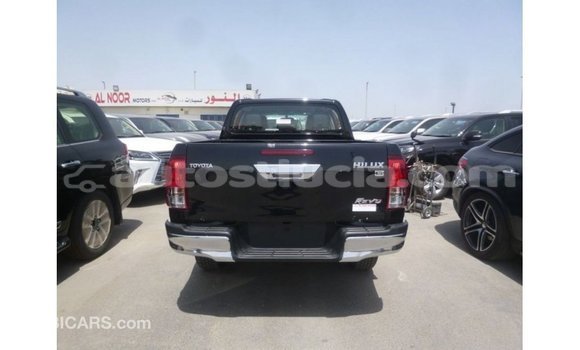 Buy Import Toyota Hilux Black Car in Import - Dubai in Anse-la-Raye Buy Import Toyota Hilux Black Car in Import - Dubai in Anse-la-Raye