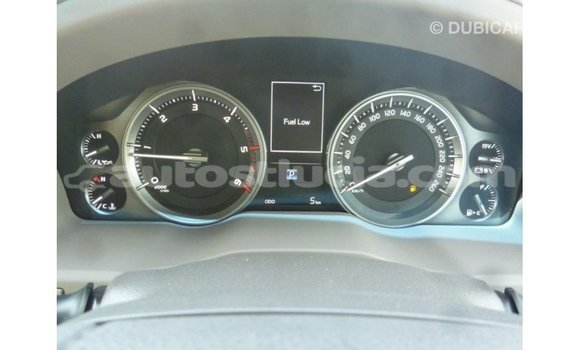 Buy Import Toyota Land Cruiser White Car in Import - Dubai in Anse-la-Raye Buy Import Toyota Land Cruiser White Car in Import - Dubai in Anse-la-Raye