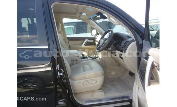 Buy Import Toyota Land Cruiser Black Car in Import - Dubai in Anse-la-Raye Buy Import Toyota Land Cruiser Black Car in Import - Dubai in Anse-la-Raye