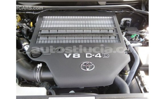 Buy Import Toyota Land Cruiser Other Car in Import - Dubai in Anse-la-Raye Buy Import Toyota Land Cruiser Other Car in Import - Dubai in Anse-la-Raye