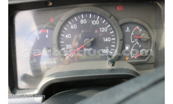 Buy Import Mitsubishi L400 White Truck in Import - Dubai in Anse-la-Raye