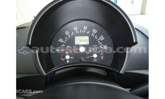 Buy Import Volkswagen Beetle White Car in Import - Dubai in Anse-la-Raye Buy Import Volkswagen Beetle White Car in Import - Dubai in Anse-la-Raye