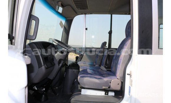 Buy Import Nissan Evalia White Truck in Import - Dubai in Anse-la-Raye Buy Import Nissan Evalia White Truck in Import - Dubai in Anse-la-Raye