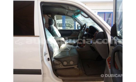 Buy Import Toyota Land Cruiser White Car in Import - Dubai in Anse-la-Raye Buy Import Toyota Land Cruiser White Car in Import - Dubai in Anse-la-Raye