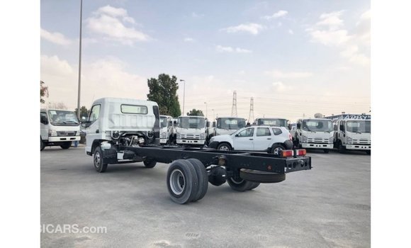 Buy Import Mitsubishi L400 White Truck in Import - Dubai in Anse-la-Raye Buy Import Mitsubishi L400 White Truck in Import - Dubai in Anse-la-Raye