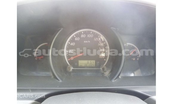 Acheter Import Voiture Toyota Hiace Blanc à Import - Dubai, Anse-la-Raye Acheter Import Voiture Toyota Hiace Blanc à Import - Dubai, Anse-la-Raye