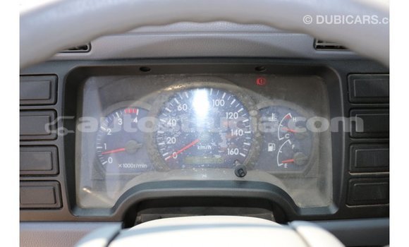 Buy Import Mitsubishi L400 White Truck in Import - Dubai in Anse-la-Raye