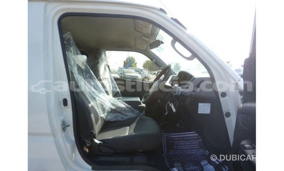 Buy Import Toyota Hiace White Car in Import - Dubai in Anse-la-Raye Buy Import Toyota Hiace White Car in Import - Dubai in Anse-la-Raye