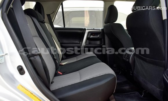 Buy Import Toyota HiAce Other Truck in Import - Dubai in Anse-la-Raye Buy Import Toyota HiAce Other Truck in Import - Dubai in Anse-la-Raye