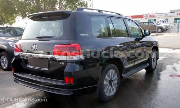 Buy Import Toyota Land Cruiser Black Car in Import - Dubai in Anse-la-Raye Buy Import Toyota Land Cruiser Black Car in Import - Dubai in Anse-la-Raye