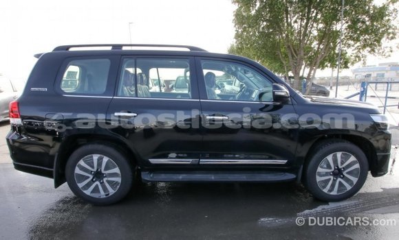 Buy Import Toyota Land Cruiser Black Car in Import - Dubai in Anse-la-Raye Buy Import Toyota Land Cruiser Black Car in Import - Dubai in Anse-la-Raye