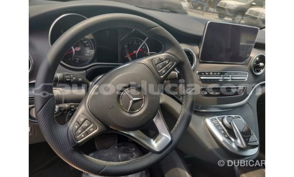 Buy Import Mercedes-Benz 250 Black Car in Import - Dubai in Anse-la-Raye Buy Import Mercedes-Benz 250 Black Car in Import - Dubai in Anse-la-Raye