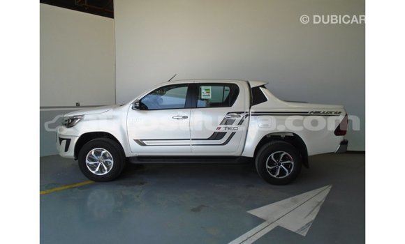 Buy Import Toyota Hilux White Car in Import - Dubai in Anse-la-Raye Buy Import Toyota Hilux White Car in Import - Dubai in Anse-la-Raye