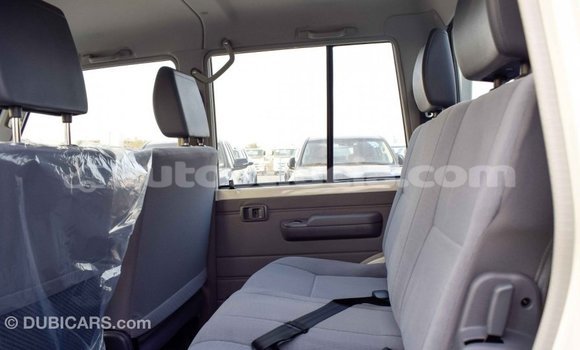 Buy Import Toyota Land Cruiser White Car in Import - Dubai in Anse-la-Raye Buy Import Toyota Land Cruiser White Car in Import - Dubai in Anse-la-Raye