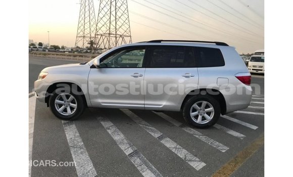Buy Import Toyota Highlander Other Car in Import - Dubai in Anse-la-Raye Buy Import Toyota Highlander Other Car in Import - Dubai in Anse-la-Raye