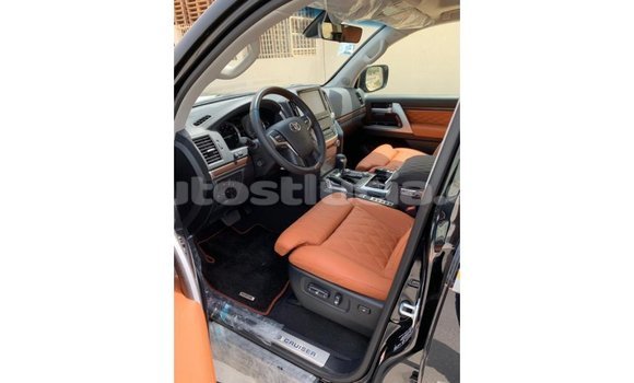 Buy Import Toyota Land Cruiser Black Car in Import - Dubai in Anse-la-Raye Buy Import Toyota Land Cruiser Black Car in Import - Dubai in Anse-la-Raye
