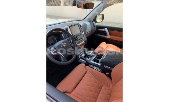 Buy Import Toyota Land Cruiser Black Car in Import - Dubai in Anse-la-Raye Buy Import Toyota Land Cruiser Black Car in Import - Dubai in Anse-la-Raye