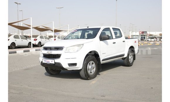 Buy Import Chevrolet Colorado White Car in Import - Dubai in Anse-la-Raye