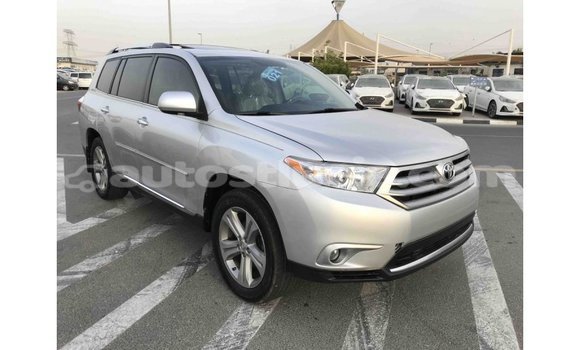 Buy Import Toyota Highlander Other Car in Import - Dubai in Anse-la-Raye Buy Import Toyota Highlander Other Car in Import - Dubai in Anse-la-Raye