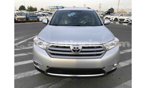 Buy Import Toyota Highlander Other Car in Import - Dubai in Anse-la-Raye Buy Import Toyota Highlander Other Car in Import - Dubai in Anse-la-Raye