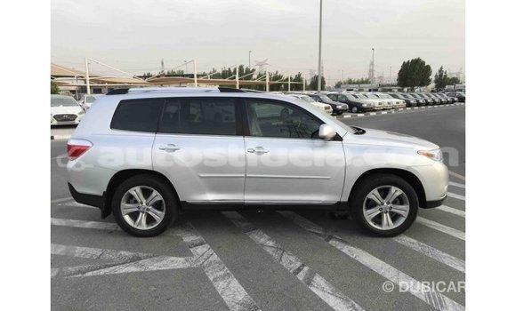 Buy Import Toyota Highlander Other Car in Import - Dubai in Anse-la-Raye Buy Import Toyota Highlander Other Car in Import - Dubai in Anse-la-Raye
