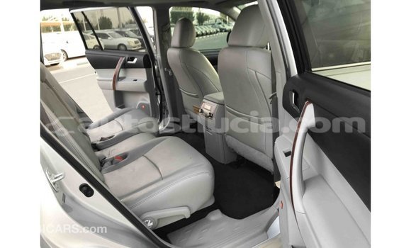 Buy Import Toyota Highlander Other Car in Import - Dubai in Anse-la-Raye Buy Import Toyota Highlander Other Car in Import - Dubai in Anse-la-Raye