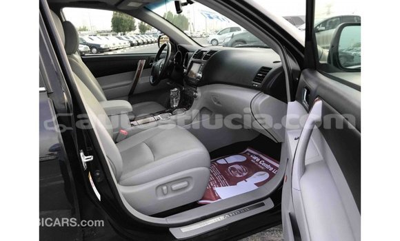 Buy Import Toyota Highlander Black Car in Import - Dubai in Anse-la-Raye Buy Import Toyota Highlander Black Car in Import - Dubai in Anse-la-Raye