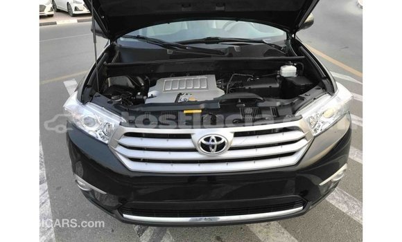 Buy Import Toyota Highlander Black Car in Import - Dubai in Anse-la-Raye Buy Import Toyota Highlander Black Car in Import - Dubai in Anse-la-Raye