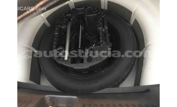 Buy Import Volkswagen Jetta White Car in Import - Dubai in Anse-la-Raye Buy Import Volkswagen Jetta White Car in Import - Dubai in Anse-la-Raye