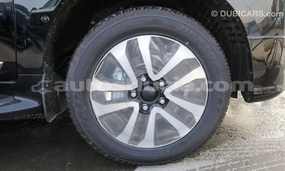 Acheter Import Voiture Toyota Land Cruiser Noir à Import - Dubai, Anse-la-Raye Acheter Import Voiture Toyota Land Cruiser Noir à Import - Dubai, Anse-la-Raye