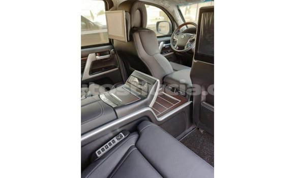 Buy Import Toyota Land Cruiser Black Car in Import - Dubai in Anse-la-Raye Buy Import Toyota Land Cruiser Black Car in Import - Dubai in Anse-la-Raye