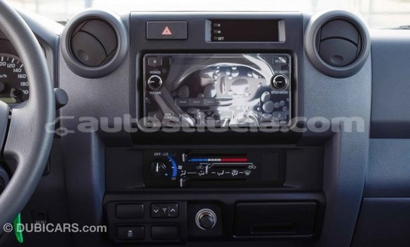 Buy Import Toyota Land Cruiser White Car in Import - Dubai in Anse-la-Raye Buy Import Toyota Land Cruiser White Car in Import - Dubai in Anse-la-Raye