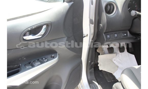 Buy Import Nissan Navara Black Car in Import - Dubai in Anse-la-Raye Buy Import Nissan Navara Black Car in Import - Dubai in Anse-la-Raye