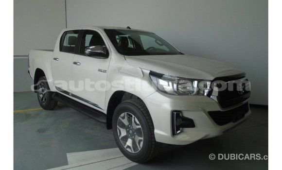 Buy Import Toyota Hilux White Car in Import - Dubai in Anse-la-Raye Buy Import Toyota Hilux White Car in Import - Dubai in Anse-la-Raye