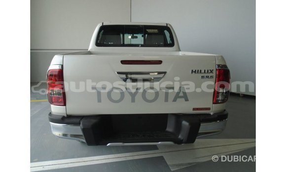 Buy Import Toyota Hilux White Car in Import - Dubai in Anse-la-Raye Buy Import Toyota Hilux White Car in Import - Dubai in Anse-la-Raye