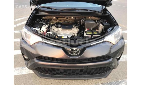 Acheter Import Utilitaire Toyota HiAce Autre à Import - Dubai, Anse-la-Raye Acheter Import Utilitaire Toyota HiAce Autre à Import - Dubai, Anse-la-Raye