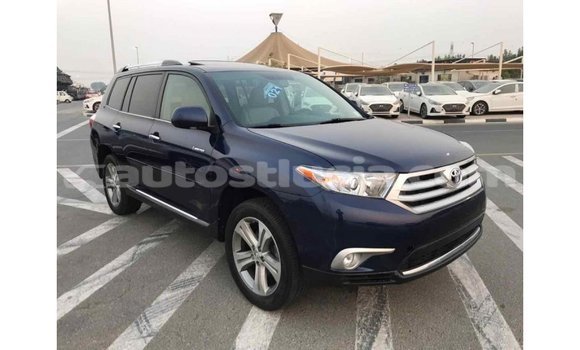 Buy Import Toyota Highlander Blue Car in Import - Dubai in Anse-la-Raye Buy Import Toyota Highlander Blue Car in Import - Dubai in Anse-la-Raye