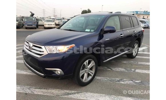 Buy Import Toyota Highlander Blue Car in Import - Dubai in Anse-la-Raye Buy Import Toyota Highlander Blue Car in Import - Dubai in Anse-la-Raye