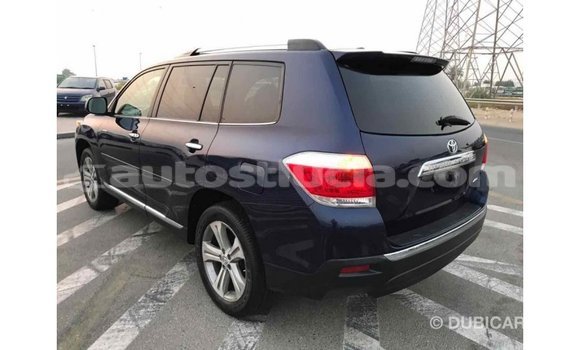 Buy Import Toyota Highlander Blue Car in Import - Dubai in Anse-la-Raye Buy Import Toyota Highlander Blue Car in Import - Dubai in Anse-la-Raye